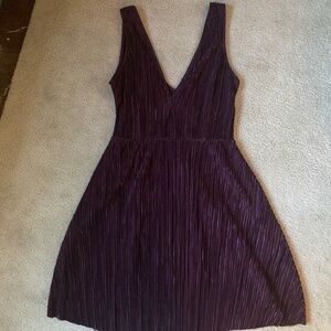 H&M Divided Purple Pleated V-Neck Flapper-Style Mini Dress Small 4
